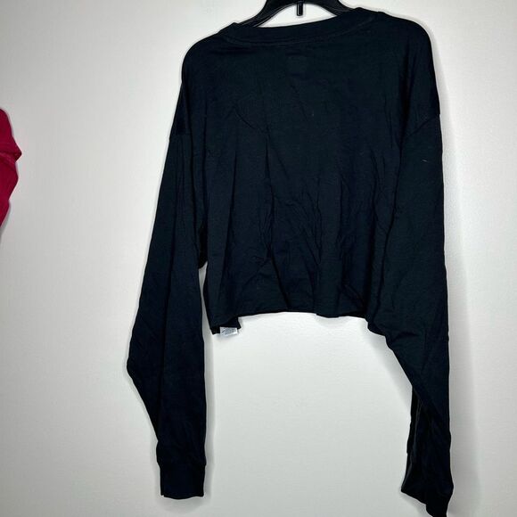 Levi’s Silver Tab Black Cropped Long Sleeve Shirt Medium - Picture 6 of 7